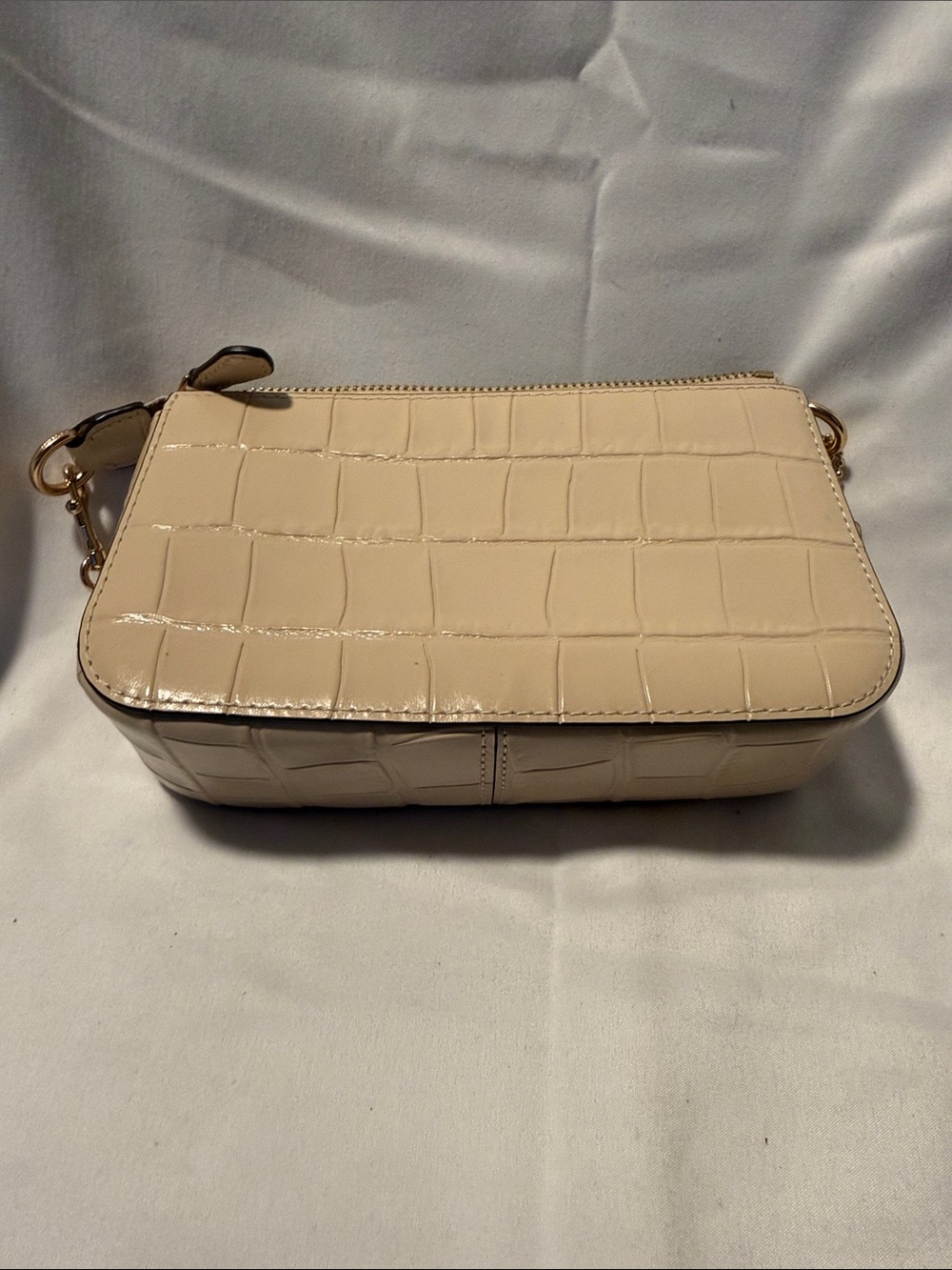 Coach Nolita 19 Convertible Purse in Gold/Ivory Leather CN382 - Picture 4 of 6